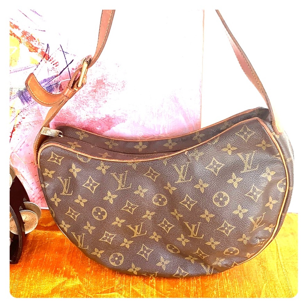 Louis Vuitton Monogram Leather Shoulder Bag